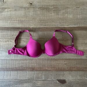 Victoria Secret Fuchsia TShirt Underwire Bra